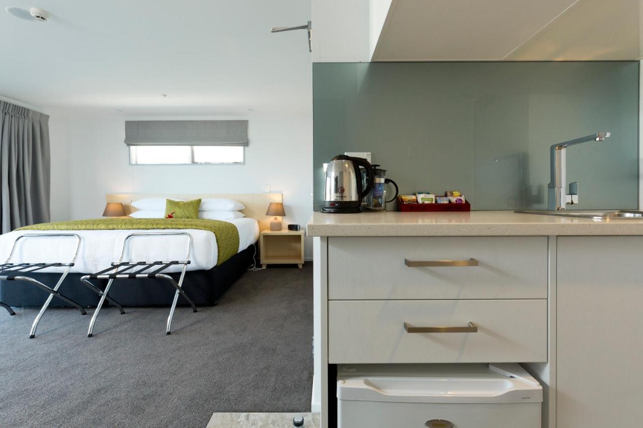 כרייסטצ'רץ' 2 On Whiteleigh And 239 On Lincoln Motel מראה חיצוני תמונה A studio apartment