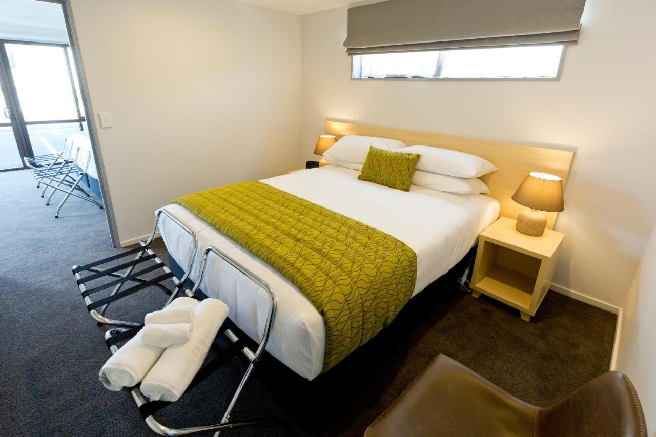 כרייסטצ'רץ' 2 On Whiteleigh And 239 On Lincoln Motel מראה חיצוני תמונה A bedroom at the hotel