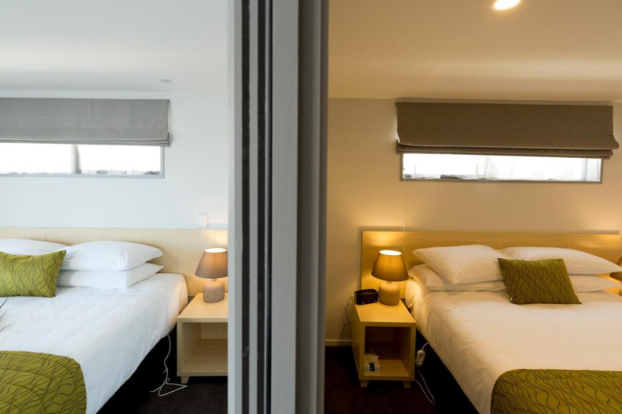כרייסטצ'רץ' 2 On Whiteleigh And 239 On Lincoln Motel מראה חיצוני תמונה A typical Studio apartment