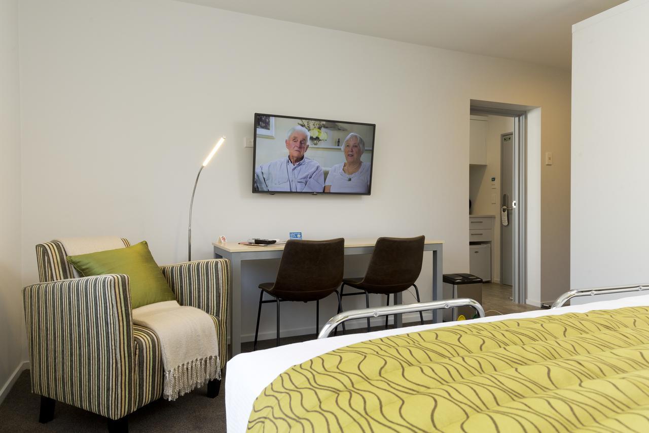 כרייסטצ'רץ' 2 On Whiteleigh And 239 On Lincoln Motel מראה חיצוני תמונה A room at the hotel